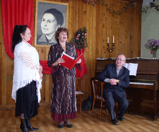 читаем стихи Л. Ишутиновой